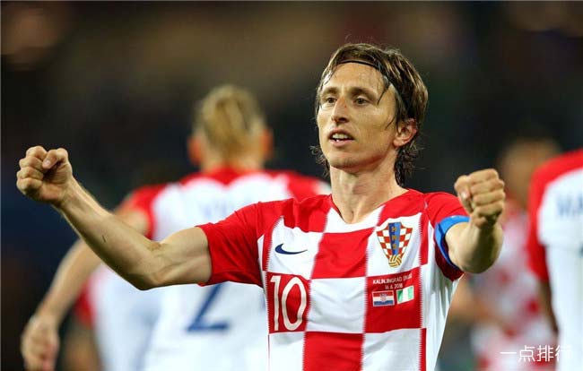 详解棒球规则中的故意漏接陷阱裁判如何通过主观判定保护跑垒员