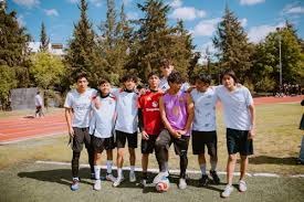 罗体：曼城没和拉齐奥谈租借埃切韦里，球员只是在罗马用餐