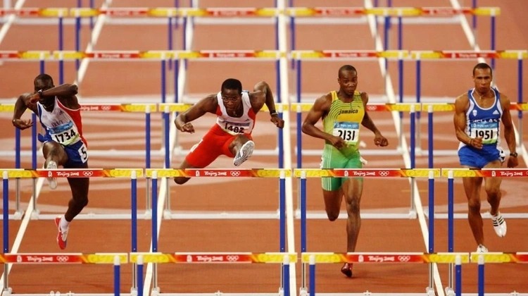 CBA积分榜前四差距缩小