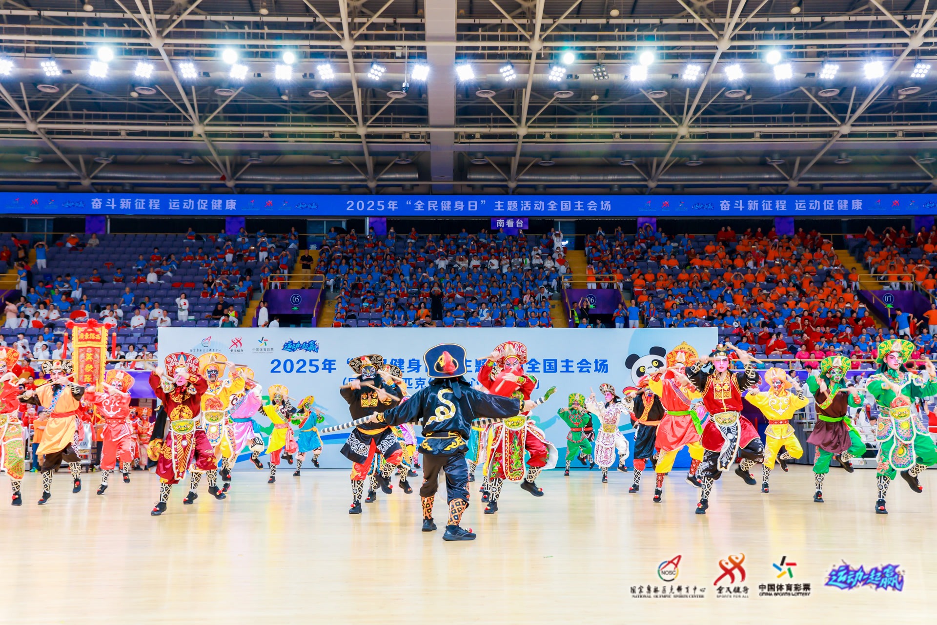 @SkySportDE 🏴󠁧󠁢󠁥󠁮󠁧󠁿 来源：天空体育德国记者 Plettenberg🚨🔵 突发消息 ｜ 利亚姆·罗森尼尔距成为切尔西新帅仅一步之遥。